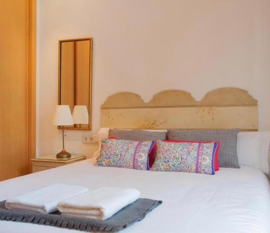 Sweet Bcn Rambla 48 Apartment *
